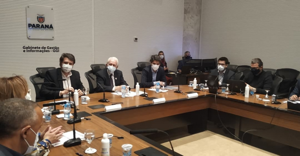 Presidente da Cacesul participa de reunião sobre o Programa Paraná Produtivo