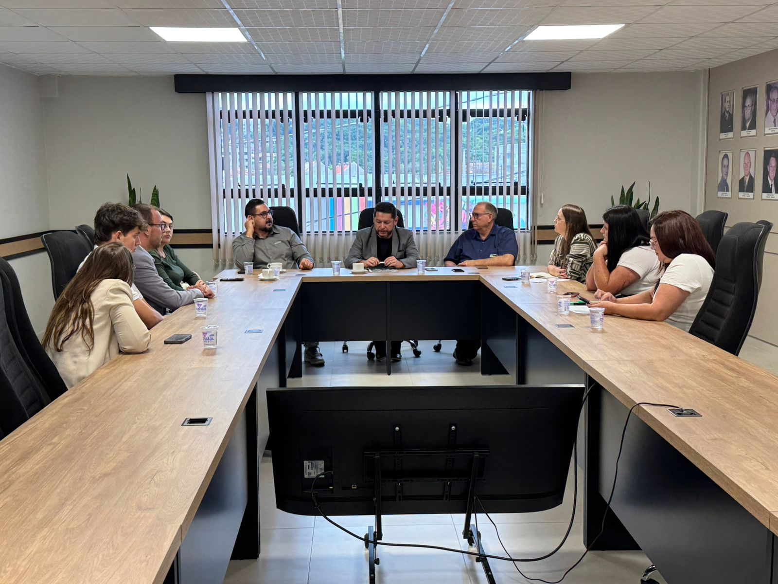 CACESUL realiza primeira reunião do ano em formato híbrido e fortalece integração entre associações