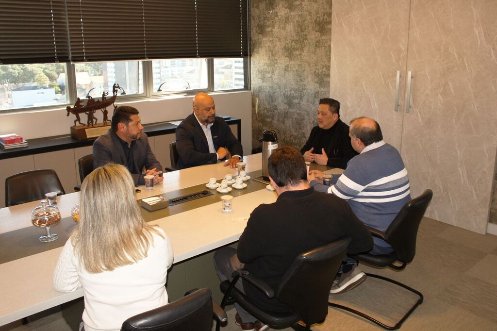 Presidente da CACESUL participa de reunião estratégica na FACIAP sobre internacionalização e oportunidades com a China